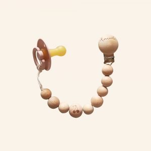 wooden-cherry-bibs-clip-holder