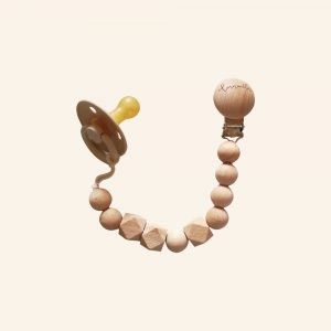 wooden-simply-bibs-clip