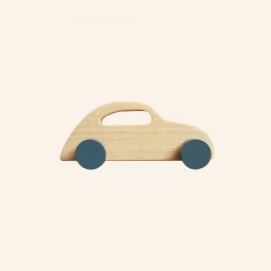 wooden-retro-sports-car